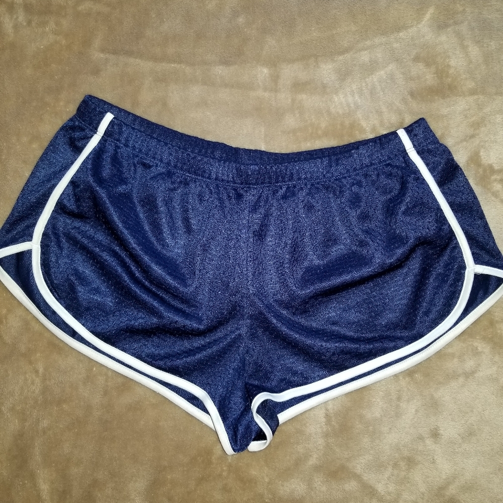 Athletic shorts